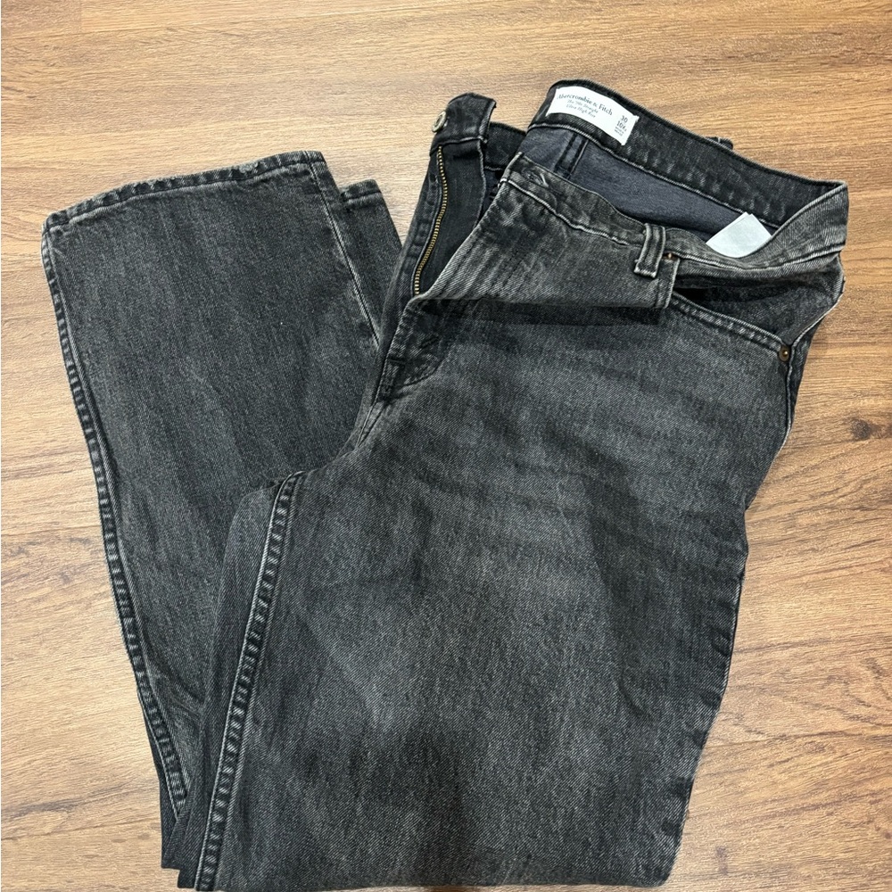 Abercrombie 90s straight ultra high rise 30/10 extra short length